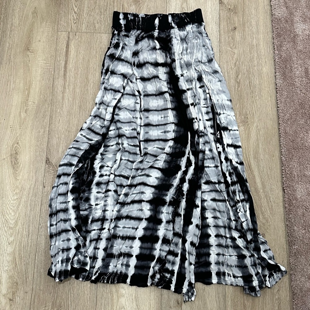 Rat & Boa tie die skirt